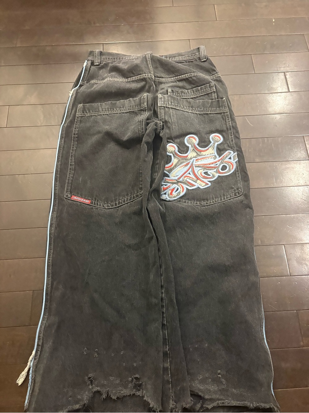 JNCO big crowns- tiger r3p